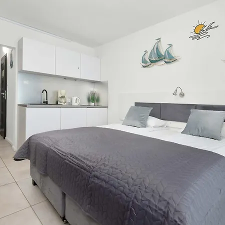 Przytulne Trojka Pod Zaglami W Jastrzebiej Gorze Z Tarasem By Renters Διαμέρισμα