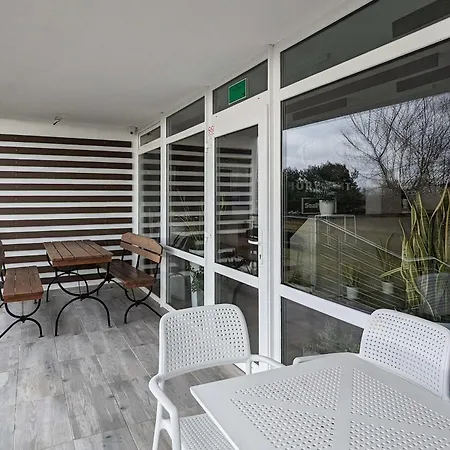 Przytulne Trojka Pod Zaglami W Jastrzebiej Gorze Z Tarasem By Renters דירה Jastrzębia Góra