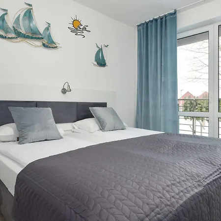 דירה Przytulne Trojka Pod Zaglami W Jastrzebiej Gorze Z Tarasem By Renters Jastrzębia Góra