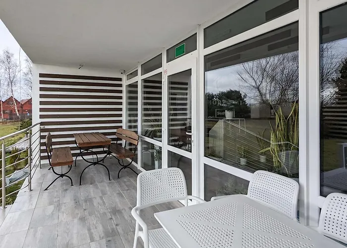 Przytulne Trojka Pod Zaglami W Jastrzebiej Gorze Z Tarasem By Renters דירה Jastrzębia Góra